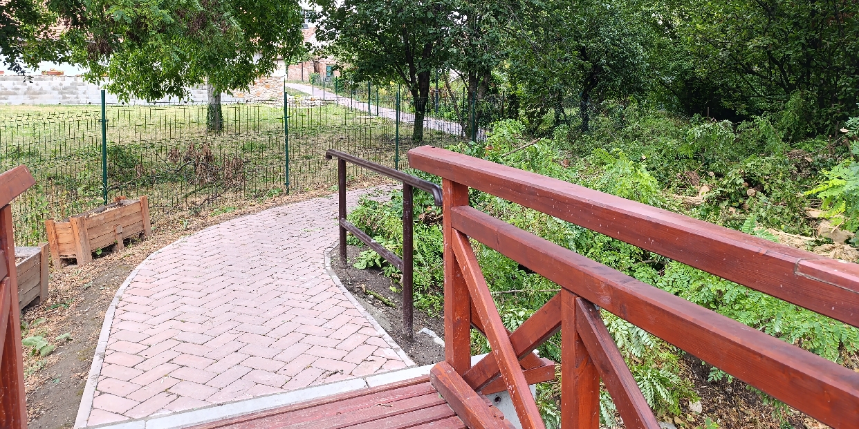 Újra járható a Dera-kishíd