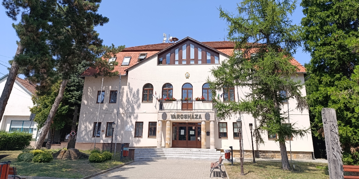 Május 17-én (szombaton) a Polgármesteri Hivatal zárva tart