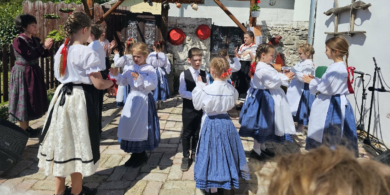Kitárult újra a Pomázi Örökség Tájház kapuja