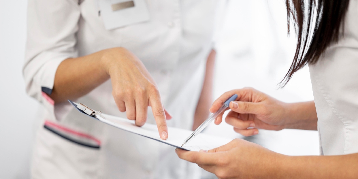 Dr. Novák Viktória március 24-27. között és április 2-án szabadságon lesz